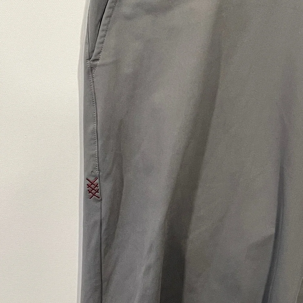 Rhone Commuter Pants Mens 35 Gray Performance Trousers COM-181 Slim Straight